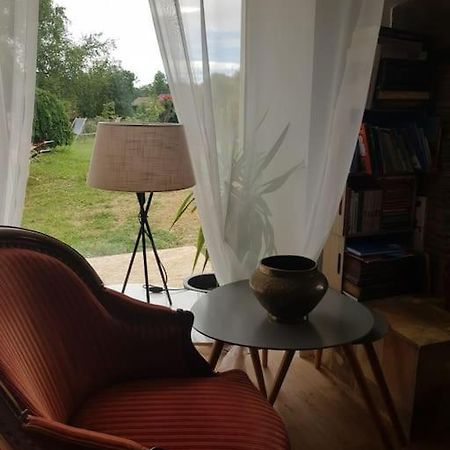 Chaumiere Avec Sa Toiture Recouverte De Chaume !!! Donnemain-Saint-Mames 외부 사진